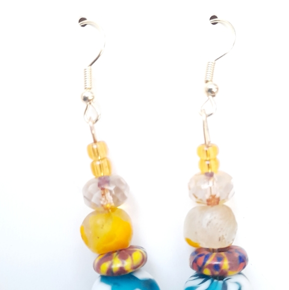Sold! New handmade glass bead drop earrings - Picture 5 of 6
